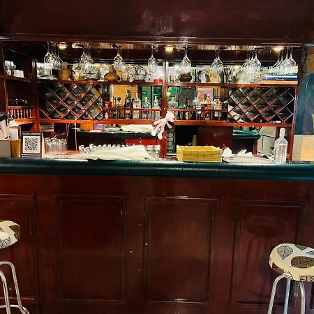 Hotel Estrellita Inn Alameda 키토 외부 사진