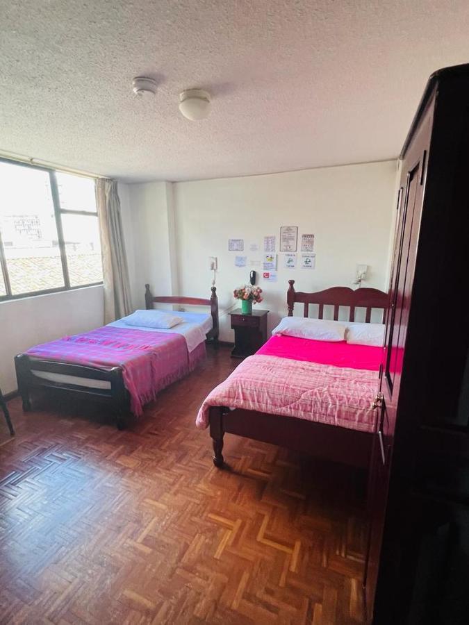 Hotel Estrellita Inn Alameda 키토 외부 사진