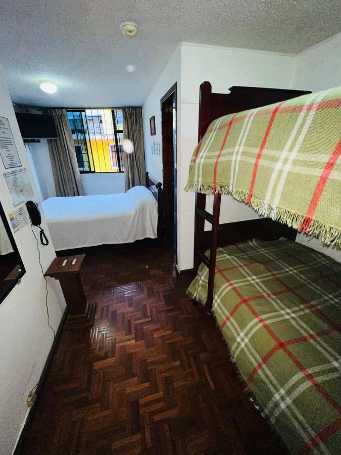 Hotel Estrellita Inn Alameda 키토 외부 사진